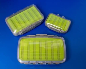 Boîte à mouches super claire avec insert en silicone à micro fentes. - Photo 1/10