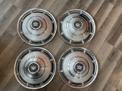 Juego de cubierta de rueda tapacubos AMC Ambassador 1969 vintage 14" (1857-98) Foto 1 de 4