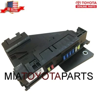 Genuine Toyota 09-16 Venza OEM Junction Block Fuse Link 82720-0T020 - Imagem 1 de 4