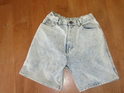 Vintage Women's SASSON Acid Washed High-Rise Denim Shorts Size 9/10 80's - Image 1 of 4