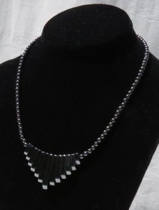 Classic Design Hematite Beaded Graduated Fringe Short Choker Necklace 17.5 inch - Picture 1 of 4