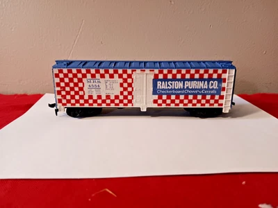 HO Scale Rolling Stock - Tyco Ralston Purina Box Car, 4554 - Image 1 of 2