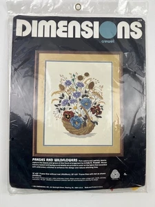 1984 Dimensions Crewel Kit #1276 Pansies e Fiori Selvatici 16" X 20" - Foto 1 di 4