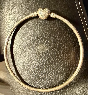 "Brazalete brazalete de plata esterlina Pandora Moments broche de corazón 8"" - 8 1/4""" Foto 1 de 4