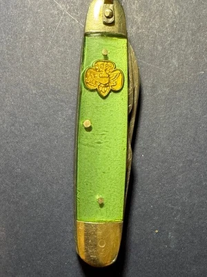 Vintage Pocket Knife 1962 Girl Scout 4 blade Kutmaster UTA14GR Green Acetate EUC - Image 1 of 4