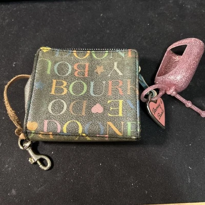 Cartera Dooney and Bourke Multicolor Cremallera Cuero Foto 1 de 4