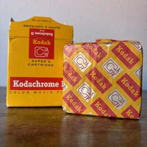 1 New Sealed Vintage Kodachrome II Movie Film Super 8 Cartridge 50Ft EXP 1971 - Picture 1 of 12