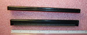 Menge (2) 50 Position 100 PIN DOPPELBLATT RAND KARTENSTECKER 3,18 mm 4-583679-8 AMP - Bild 1 von 3