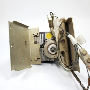 Edo-Aire Mitchell 1C363-1-312R Roll Servo - Bild 1 von 5
