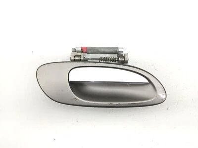 Manija de puerta exterior trasera derecha Nissan Máxima 2000-2003 OEM, 129-51757 Foto 1 de 4