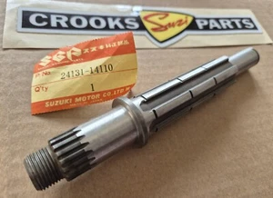NOS 24131-14110 RM125 Z 1982 Genuine Suzuki Transmission Drive Shaft - Picture 1 of 9