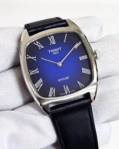 TISSOT Stylist Quartz 32 x32 MM Blue Dial Leather Unisex Watch T1599091604300 - Picture 1 of 5