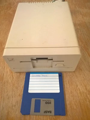 Amiga 1010 External 3.5 Floppy Drive 880k, TESTED, Commodore A1010 - Image 1 of 4