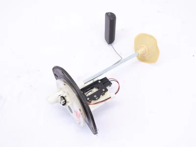 Unidad de envío de bomba de combustible transmisor de nivel secundario OEM Subaru WRX y STI 2015-2021 Foto 1 de 4