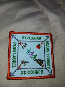 Parche Explorando Adams County Penn Laurel GS Council Girl Scout Brújula Cuadrada - Imagen 1 de 6