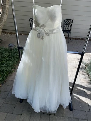 Vintage Oleg Cassini Ivory Tulle Wedding Gown Sz 4 New $850 - Image 1 of 4