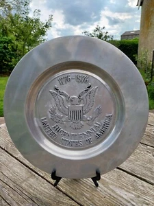 Vintage Wilton Armetale Legierung Metallplatte zweihundert Jahre Vereinigte Staaten von Amerika - Bild 1 von 9