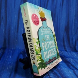 The Potion Diaries - Paperback By Alward, Amy - GOOD - Imagen 1 de 5
