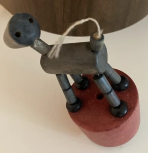Vintage 1940 s-1950 s Pop up Puppet wooden Toy DOG - Picture 1 of 4