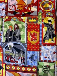 Harry Potter fabric stained glass Fabric 100% Cotton Hogwarts Fabric Gryffindor - Picture 1 of 3