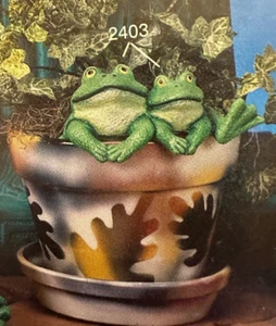 VINTAGE SCIOTO CERAMIC MOLD #2403 FROG POT HANGER 5"D - Picture 1 of 12