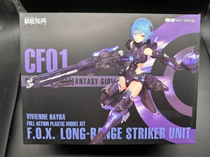CF01 Fantasy Girls F.O.X Unidad Striker Largo Alcance - Kit Modelo Plástico - Imagen 1 de 4