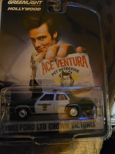 1983 Ford LTD Crown Victoria Police Collectible 1:64 Scale Diecast Collector Car - Bild 1 von 6
