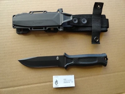 Gerber Strongarm Fixed Blade Knife Plain Edge - Image 1 of 3