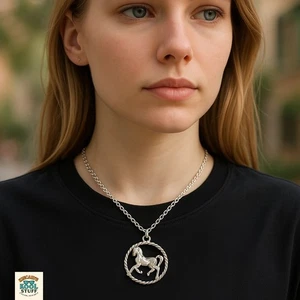 Necklace Vintage Pewter Prancing Horse Inside a Twisted Rope-Style Circle Penda - Picture 1 of 6