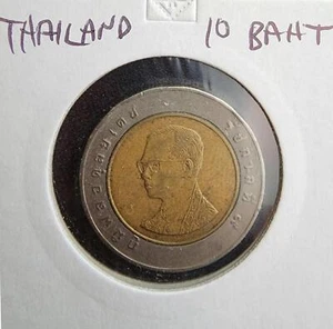 Moneda TAILANDIA 10 Baht KING BHUMIBOL BIMETÁLICA CIRC pero MUCHO MEJOR QUE LAS FOTOS! - Imagen 1 de 2