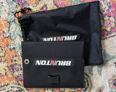 Panel solar plegable Brunton Solaris 12 Foto 1 de 3