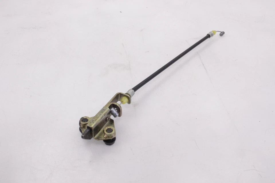 04-06 KAWASAKI Z750S OEM CONJUNTO DE BLOQUEO DE PESTILLO DE ASIENTO DE PASAJERO TRASERO Foto 1 de 4