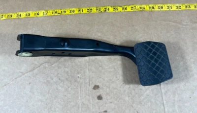 2009-2017 VOLKSWAGEN Tiguan-EOS-Golf Gti-Jetta-CC BRAKE PEDAL 1K1723143 OEM . - Image 1 of 4
