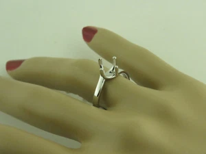 Montaje de anillo solitario de oro blanco de 14 quilates de 2 quilates para montura de piedra redonda de 8,2 mm - Imagen 1 de 8