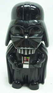 Star Wars LIGHT UP DARTH VADER RED FLASHLIGHT W/ HANDLE 5" Plastic Toy - Picture 1 of 4