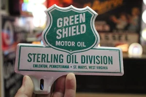 RARE 1950s GREEN SHIELD OIL STAMPED PAINTED METAL PLATE TOPPER SIGN ST MARYS WV - Picture 1 of 12