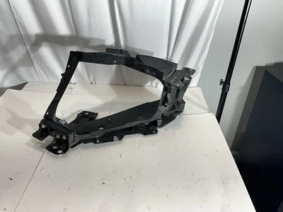 14-18 Mercedes Benz S550 Front Right Support Headlight Bracket A2226220219 OEM - Image 1 of 4