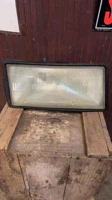 1989-95 Plymouth Acclaim Right Headlamp Assembly OEM 04773252 - Image 1 of 4