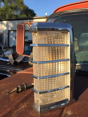 1974-79 Lincoln Town lâmpada de estacionamento luz de sinalização fabricante de equipamento original 1975 1976 1977 1978 1979 - Imagem 1 de 4