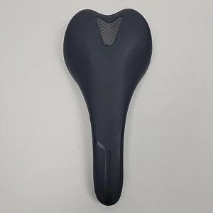 Selle Italia SLR 192g Carbon Fiber Saddle - Picture 1 of 9