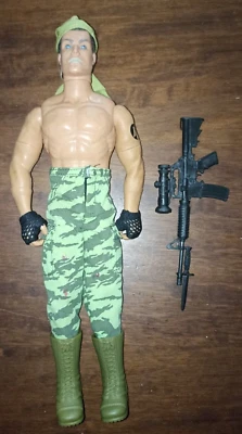 ACTION FIGURE ACTION MAN WARPAINT WARRIOR 1992 CVNIC - Immagine 1 di 3