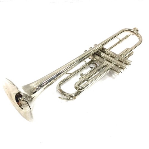 YAMAHA YTR-136 Trumpet with Case Mouthpeace Musical instrument for 