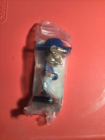 Sammy Sosa Chicago Cubs Bobblehead Mini 3" Factory Sealed 2002 Post Cereal Cover