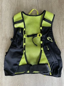 Montane Via Trail Series Fang 5L Running Vest Bag Black Green Size S / M - Picture 1 of 11