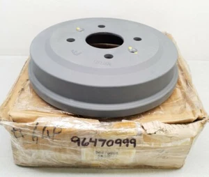 96470999 GM Brake Drum Fits Pontiac G3 2009 - Free Shipping Free Returns - Picture 1 of 5