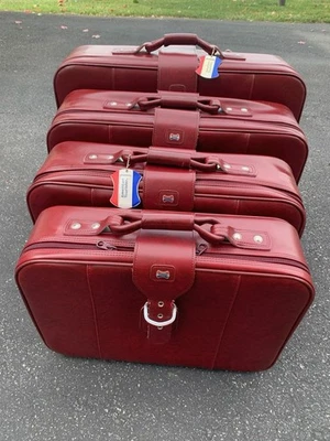 Set x4Burgundy Vintage American Tourister Luggage Suitcase Soft Shell - Image 1 of 4