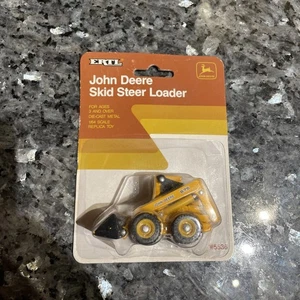 ERTL John Deere 1/64 Skid Steer Loader #5536, 1991 NEW SEALED - Picture 1 of 11