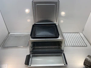 Ninja SP151 Air Fry Arbeitsplatte Backofen 8-in-1 Flip-Up Toaster Ofen Edelstahl - Bild 1 von 4