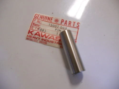 NOS Kawasaki D1 F6 Piston Pin PN:13002-005 - Image 1 of 1