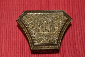 Vintage Victorian Style Trinket Box Cherub Angel Intricate Raised Scroll Work - Picture 1 of 11